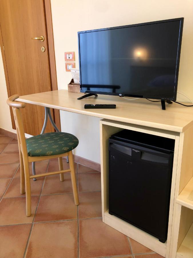 Hotel Di Rocco Loreto Aprutino Εξωτερικό φωτογραφία