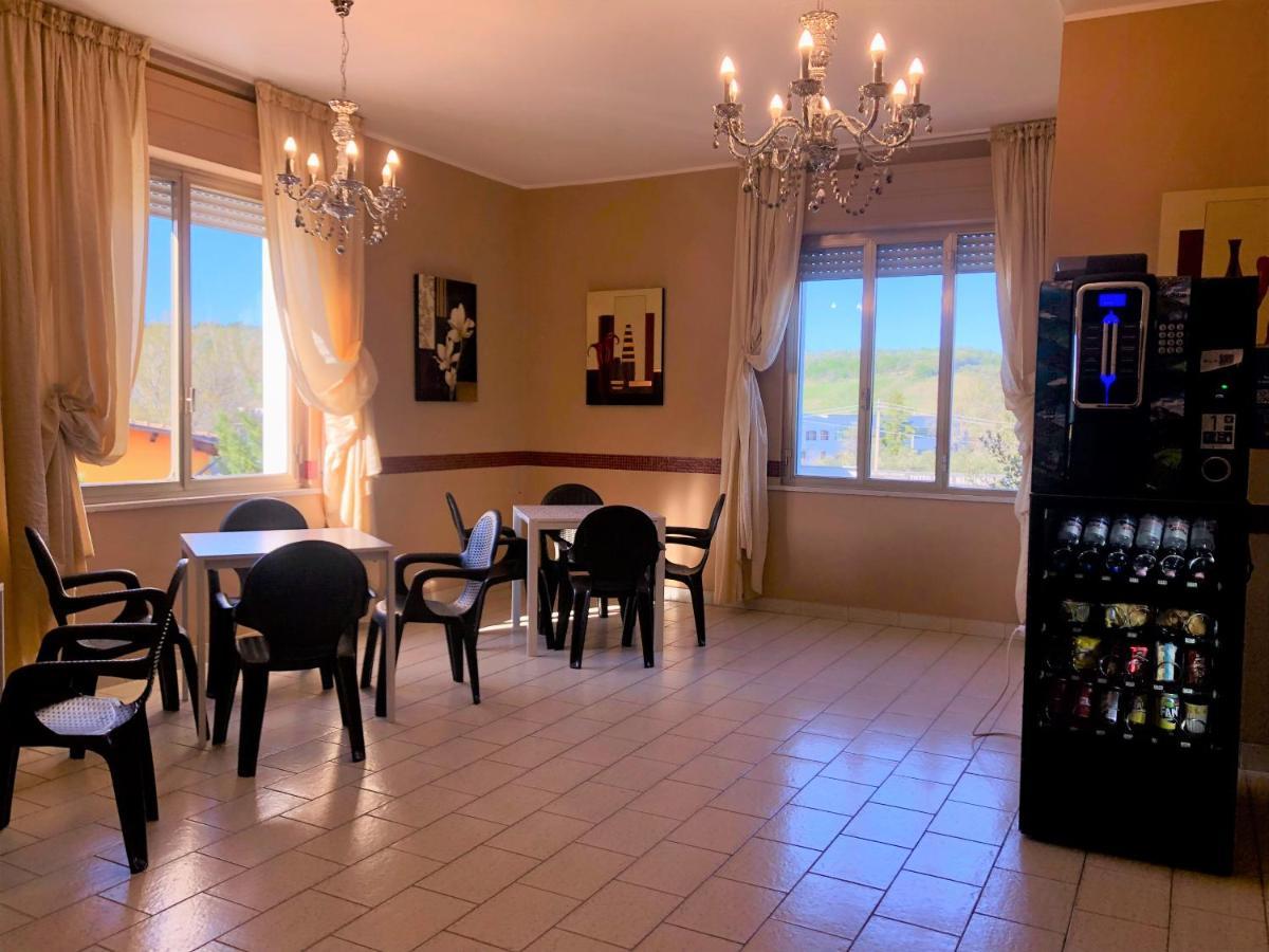 Hotel Di Rocco Loreto Aprutino Εξωτερικό φωτογραφία