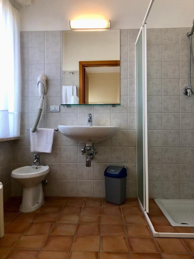 Hotel Di Rocco Loreto Aprutino Εξωτερικό φωτογραφία